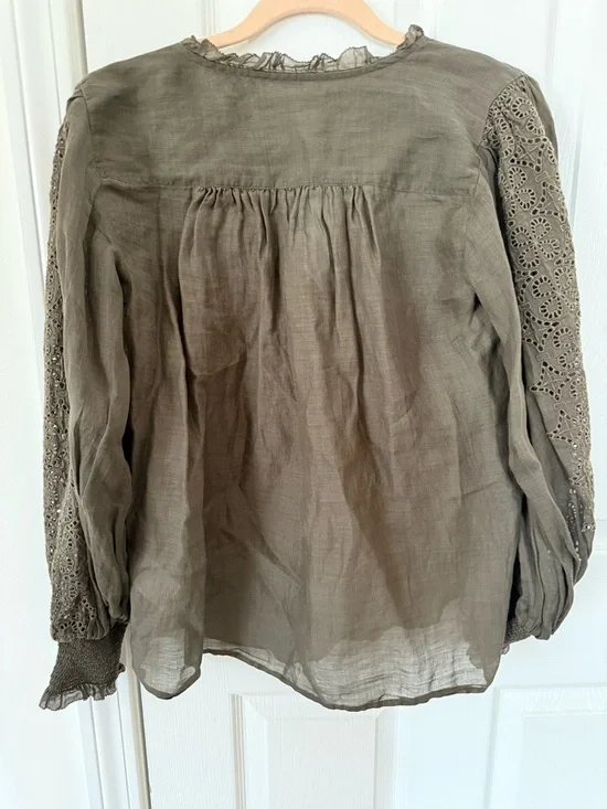 Banana Republic Ramie Eyelet Blouse Boho Embroidered Top - Picture 3 of 7